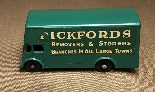 Matchbox 2 pickfords - matchbox,