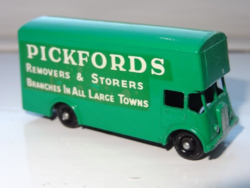 Lesney matchbox pickfords - (w),