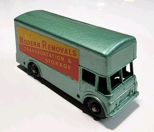 Budgie models green modern - budgie,