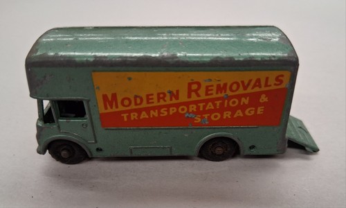 Budgie models pantechnicon - models,