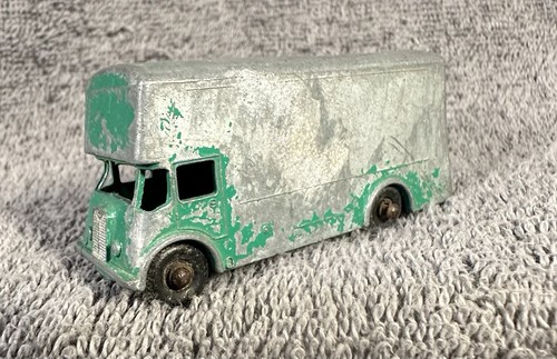 Lesney matchbox pickford - lesney,